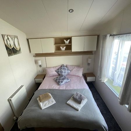 2 Bedroom Caravan, Edi Rita, Robin Hood, Pet Friendly Meliden Eksteriør bilde
